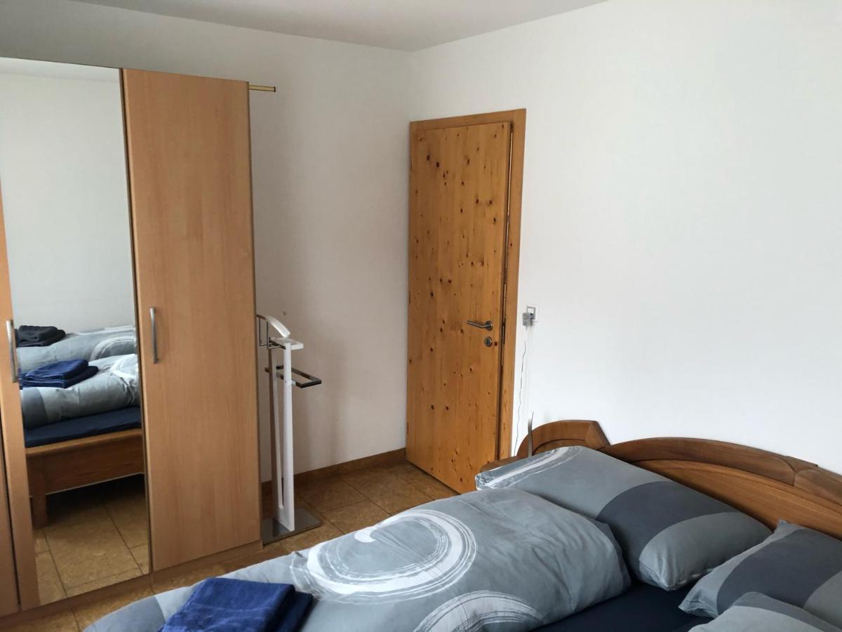 Chasa Mundin Appartement Scuol Buitenkant foto