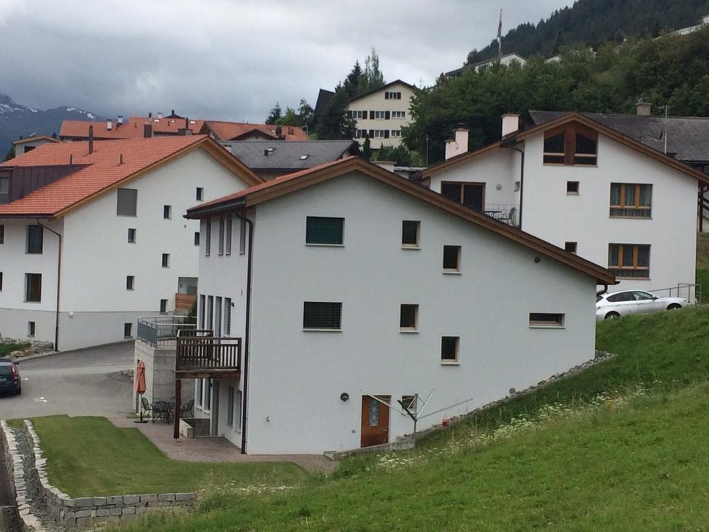 Chasa Mundin Appartement Scuol Kamer foto