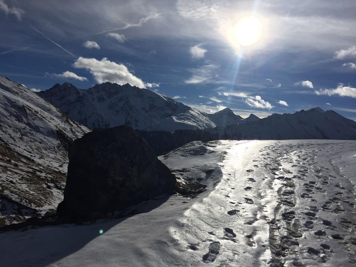 Chasa Mundin Appartement Scuol Buitenkant foto